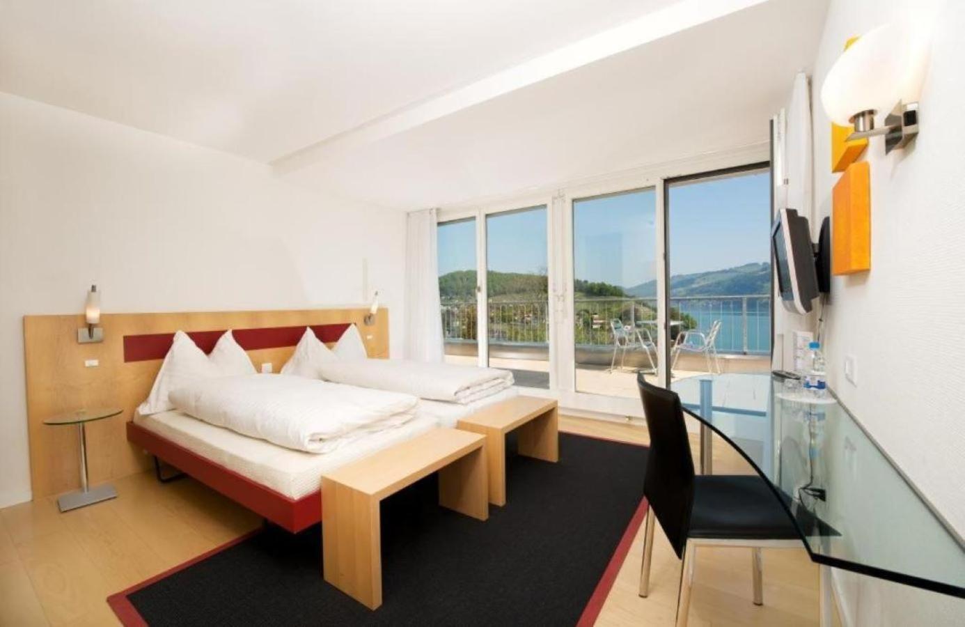 Hotel Seaside Spiez Kültér fotó